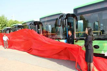 西安拟增开两条旅游公交专线 含市内景区一日游